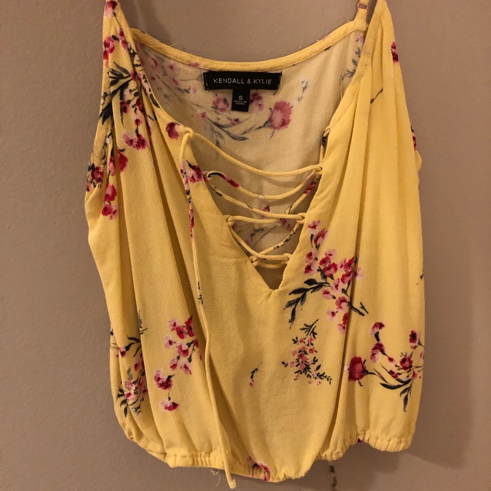 Kendall and kylie Yellow tank